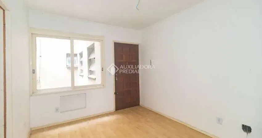 Apartamento com 2 quartos para alugar na Rua Demétrio Ribeiro, 655, Centro Histórico, Porto Alegre