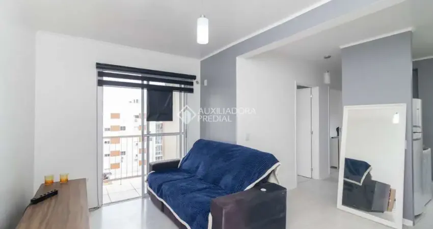 Apartamento com 2 quartos para alugar na Rua Joaquim de Carvalho, 650, Vila Nova, Porto Alegre