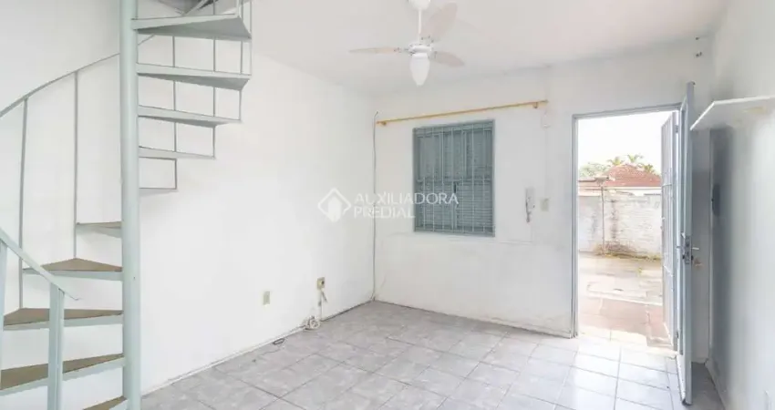 Casa em condomínio fechado com 1 quarto para alugar na Rua São Miguel, 310, Coronel Aparício Borges, Porto Alegre
