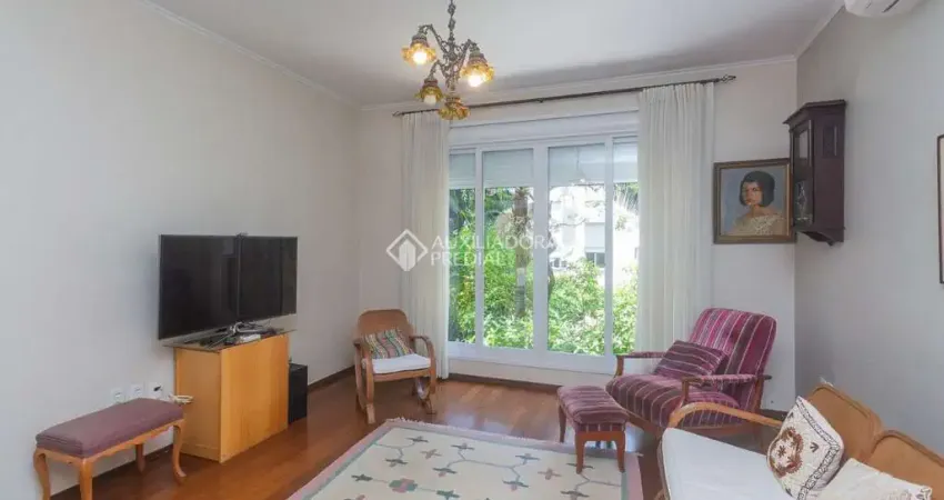 Casa em condomínio fechado com 3 quartos para alugar na Rua Riveira, 485, Petrópolis, Porto Alegre