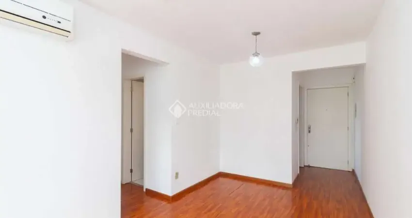 Apartamento com 2 quartos para alugar na Rua Xavier da Cunha, 999, Nonoai, Porto Alegre