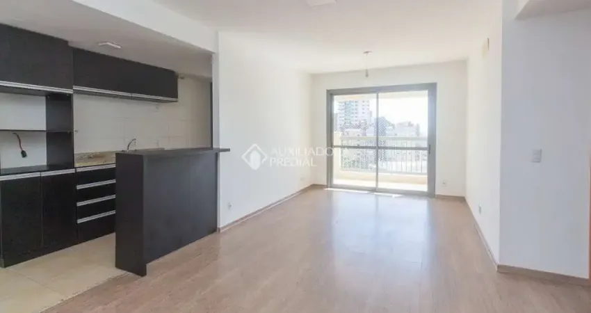 Apartamento com 2 quartos para alugar na Avenida Luiz Manoel Gonzaga, 470, Petrópolis, Porto Alegre