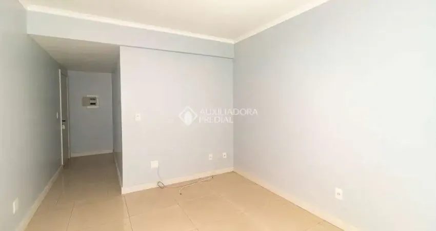 Apartamento com 2 quartos para alugar na Avenida João Pessoa, 1091, Farroupilha, Porto Alegre