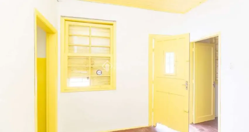 Casa em condomínio fechado com 2 quartos para alugar na Rua Evaristo da Veiga, 129, Partenon, Porto Alegre