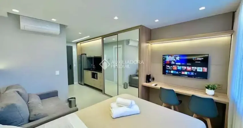 Apartamento com 1 quarto para alugar na Alameda Alceu Wamosy, 91, Três Figueiras, Porto Alegre