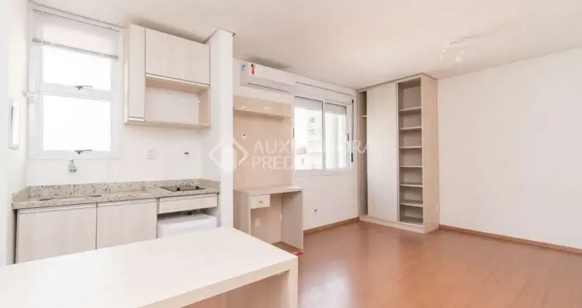 Apartamento com 1 quarto para alugar na Rua Duque de Caxias, 1364, Centro Histórico, Porto Alegre
