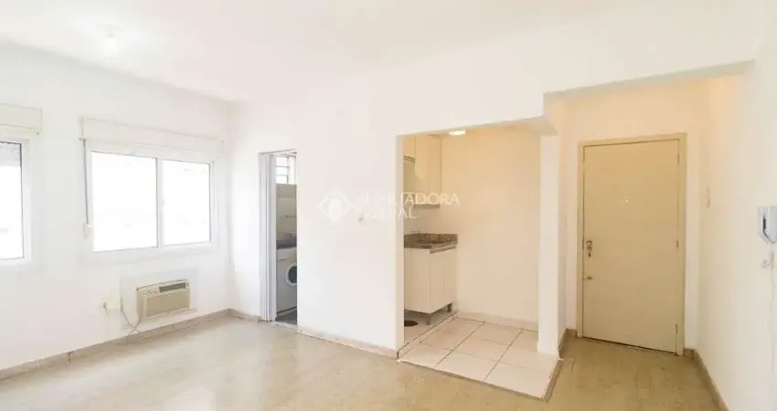 Apartamento com 1 quarto para alugar na Rua General Câmara, 413, Centro Histórico, Porto Alegre