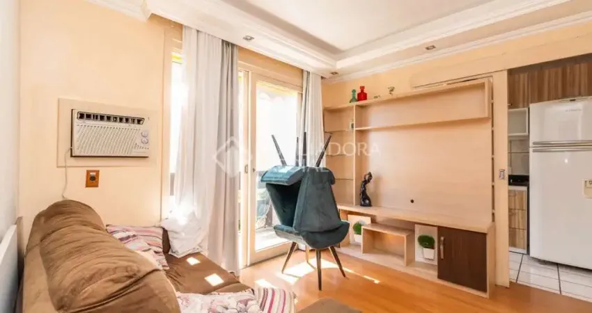 Apartamento com 2 quartos para alugar na Rua Coronel Fernando Machado, 984, Centro Histórico, Porto Alegre