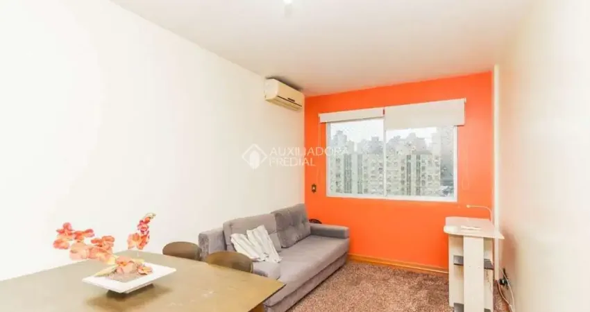 Apartamento com 1 quarto para alugar na Avenida Ipiranga, 3377, Partenon, Porto Alegre