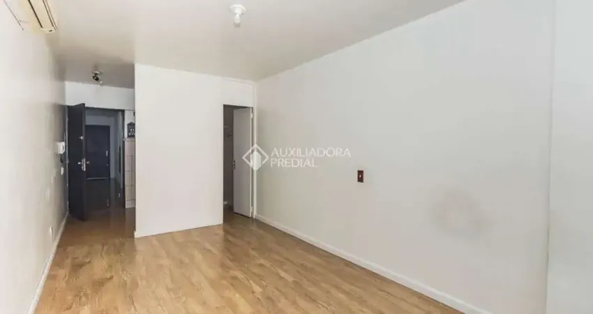 Apartamento com 1 quarto para alugar na Rua dos Andradas, 692, Centro Histórico, Porto Alegre
