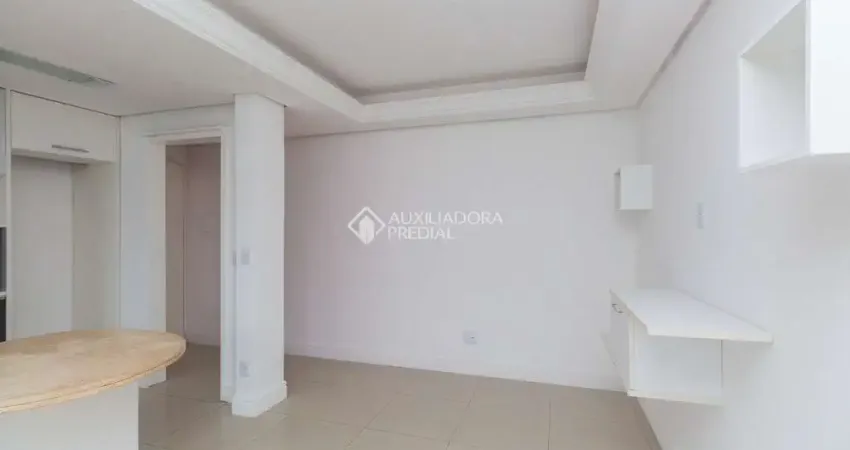 Apartamento com 2 quartos para alugar na Avenida Protásio Alves, 8500, Petrópolis, Porto Alegre
