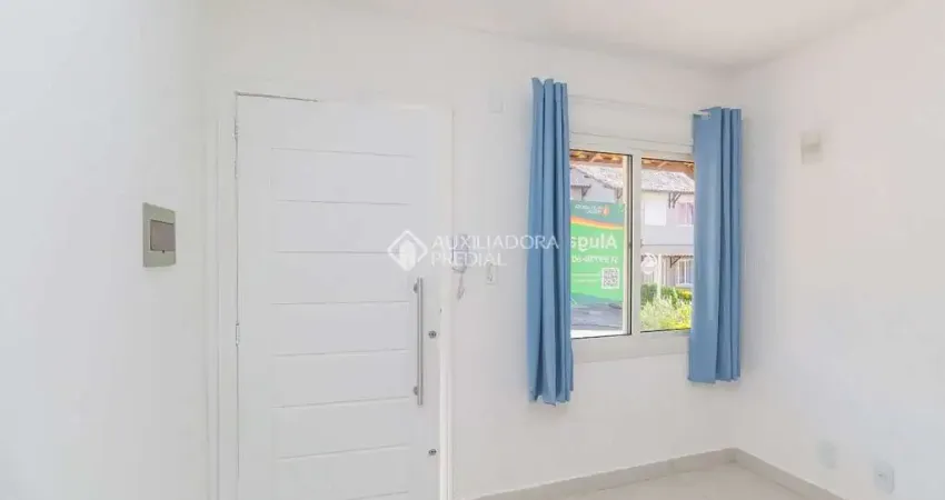 Casa em condomínio fechado com 2 quartos para alugar na Rua Ney da Gama Ahrends, 179, Morro Santana, Porto Alegre