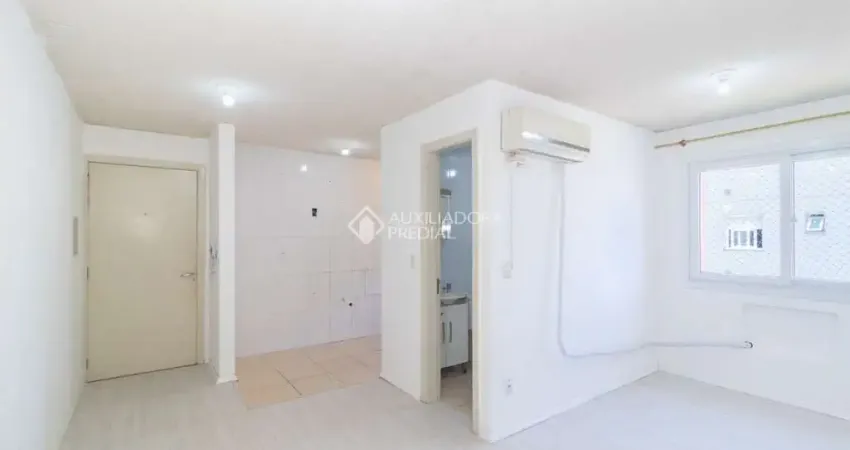 Apartamento com 2 quartos para alugar na Rua Soely Nunes Rosa, 115, Restinga, Porto Alegre