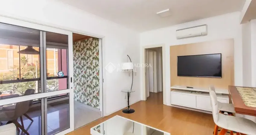 Apartamento com 2 quartos para alugar na Avenida João Wallig, 1695, Passo da Areia, Porto Alegre