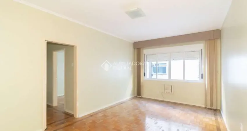Apartamento com 3 quartos para alugar na Rua Tomaz Flores, 55, Independência, Porto Alegre