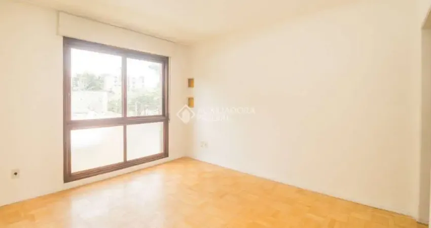 Apartamento com 2 quartos para alugar na Rua Umbú, 297, Passo da Areia, Porto Alegre