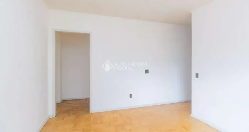 Apartamento com 2 quartos para alugar na Rua Umbú, 297, Passo da Areia, Porto Alegre