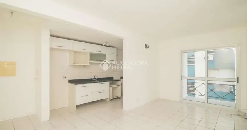 Apartamento com 3 quartos para alugar na Rua Luiz de Camões, 903, Santo Antônio, Porto Alegre