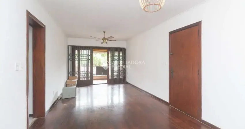 Apartamento com 3 quartos para alugar na Avenida Panamericana, 931, Jardim Lindóia, Porto Alegre