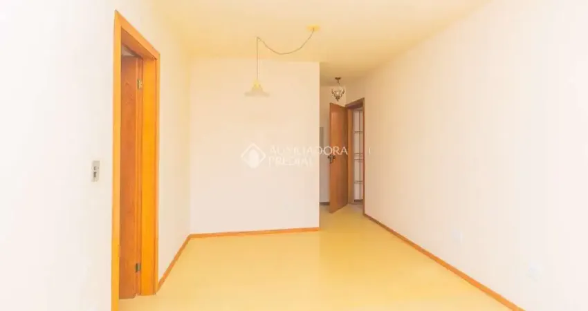 Apartamento com 3 quartos para alugar na Rua Roque Calage, 779, Passo da Areia, Porto Alegre