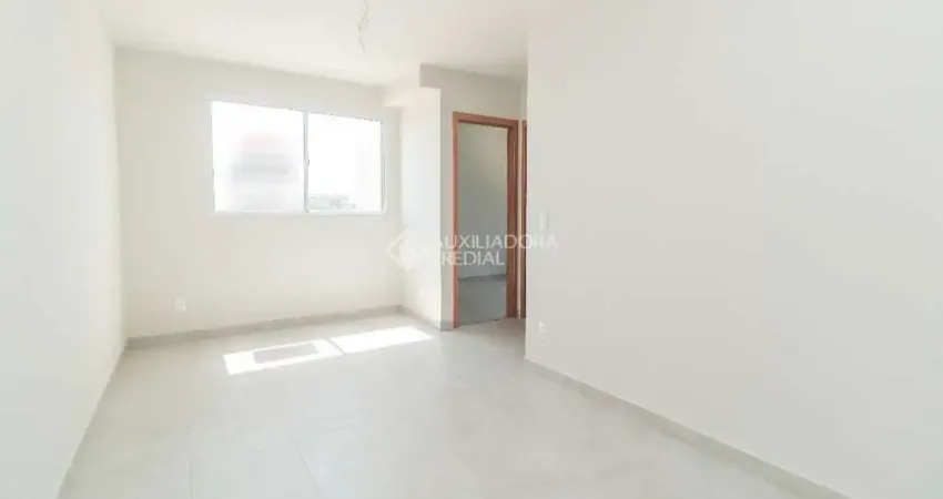 Apartamento com 2 quartos para alugar na Rua Reverendo Olavo Nunes, 270, Parque Santa Fé, Porto Alegre