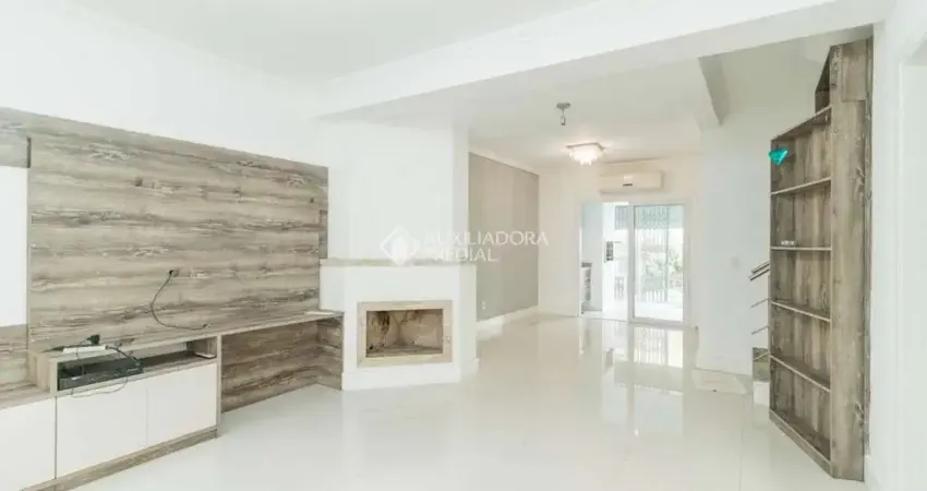 Casa em condomínio fechado com 3 quartos para alugar na Rua Dona Adda Mascarenhas de Moraes, 1556, Jardim Itu Sabará, Porto Alegre