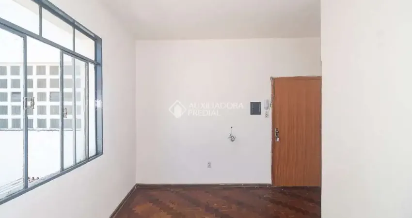 Kitnet / Stúdio para alugar na Avenida Venâncio Aires, 38, Cidade Baixa, Porto Alegre