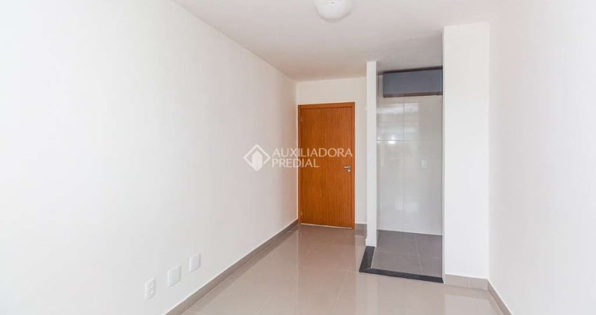 Apartamento com 2 quartos para alugar na Avenida Baltazar de Oliveira Garcia, 2426, Costa e Silva, Porto Alegre