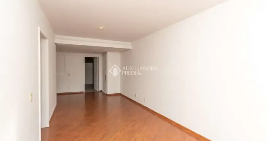 Apartamento com 2 quartos para alugar na Rua Santo Antônio, 407, Floresta, Porto Alegre