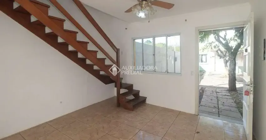 Casa em condomínio fechado com 2 quartos para alugar na Avenida José Aloísio Filho, 889, Humaitá, Porto Alegre