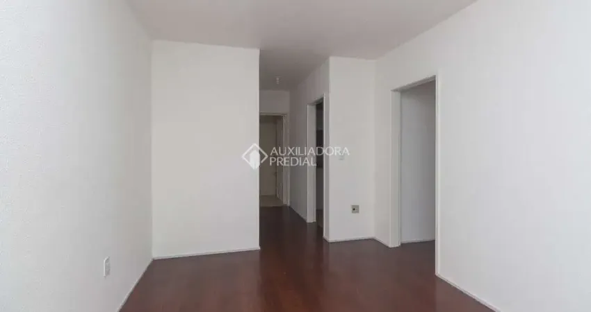Apartamento com 1 quarto para alugar na Rua Sapê, 312, Passo da Areia, Porto Alegre