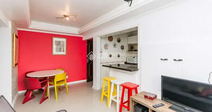 Apartamento com 2 quartos para alugar na Rua Marcílio Dias, 348, Menino Deus, Porto Alegre