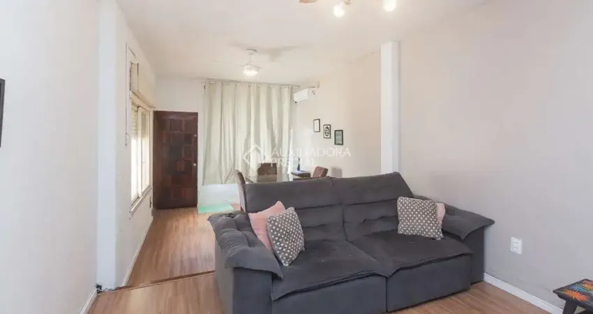 Apartamento com 2 quartos para alugar na Rua Lasar Segall, 453, São Sebastião, Porto Alegre