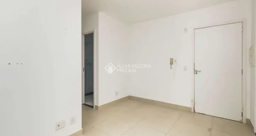 Apartamento com 2 quartos para alugar na Rua Airton Ferreira da Silva, 295, Farrapos, Porto Alegre
