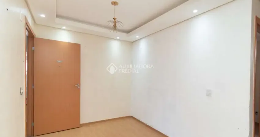 Apartamento com 2 quartos para alugar na Sete Mil e Oito, 280, Restinga, Porto Alegre