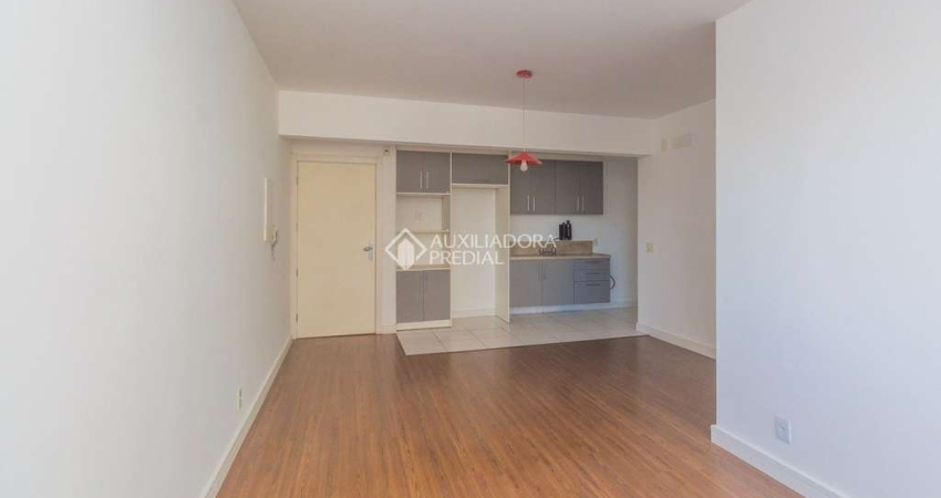 Apartamento com 3 quartos para alugar na Rua Frederico Otávio Domingues Barbosa, 50, São Sebastião, Porto Alegre