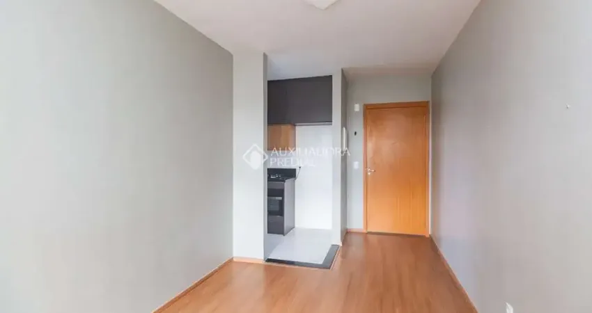 Apartamento com 2 quartos para alugar na Avenida Ernesto Neugebauer, 820, Humaitá, Porto Alegre