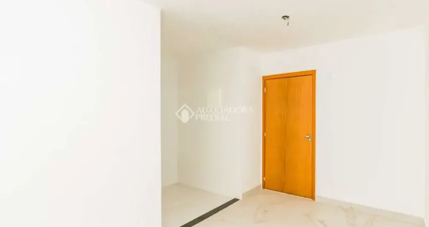 Apartamento com 2 quartos para alugar na Waldemar Luiz de Freitas Filho, 470, Costa e Silva, Porto Alegre