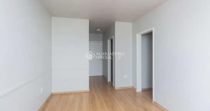 Apartamento com 1 quarto para alugar na Rua Sapê, 308, Passo da Areia, Porto Alegre