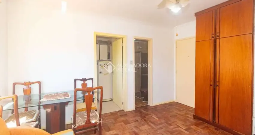 Apartamento com 1 quarto para alugar na Avenida Independência, 482, Independência, Porto Alegre