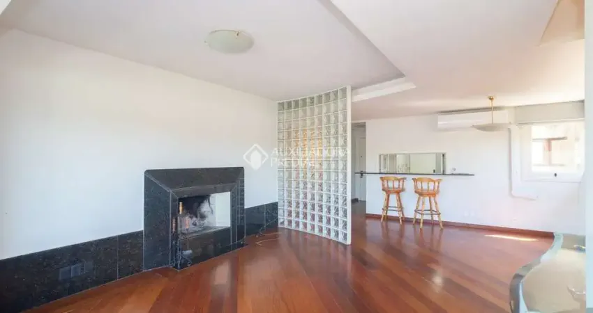 Cobertura com 4 quartos para alugar na Rua Barão do Guaíba, 1000, Menino Deus, Porto Alegre