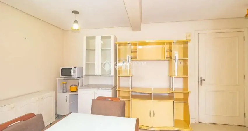 Apartamento com 2 quartos para alugar na Avenida Loureiro da Silva, 1710, Cidade Baixa, Porto Alegre