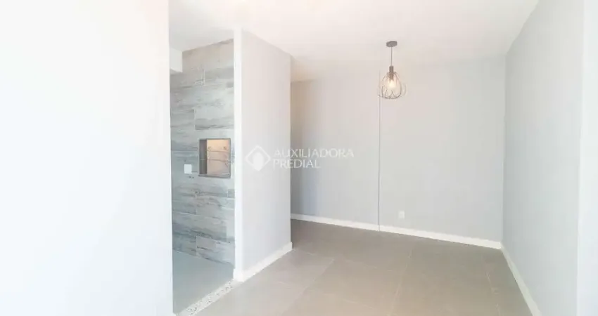 Apartamento com 3 quartos para alugar na Rua Airton Ferreira da Silva, 295, Farrapos, Porto Alegre