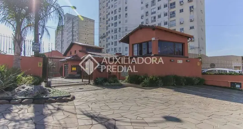 Casa em condomínio fechado com 3 quartos para alugar na Rua Dom Vital, 212, Glória, Porto Alegre