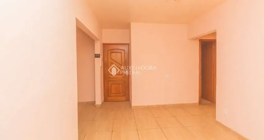 Apartamento com 3 quartos para alugar na Rua Itiberê da Cunha, 243, São Sebastião, Porto Alegre