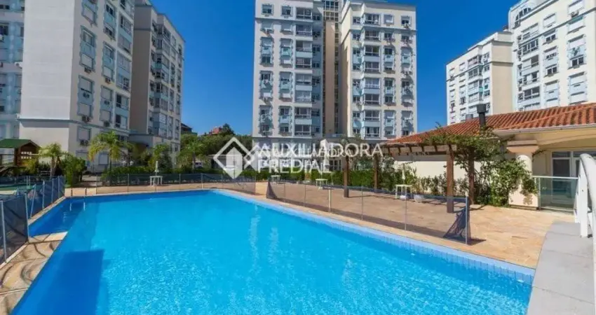 Apartamento com 3 quartos para alugar na Avenida da Cavalhada, 4530, Cavalhada, Porto Alegre