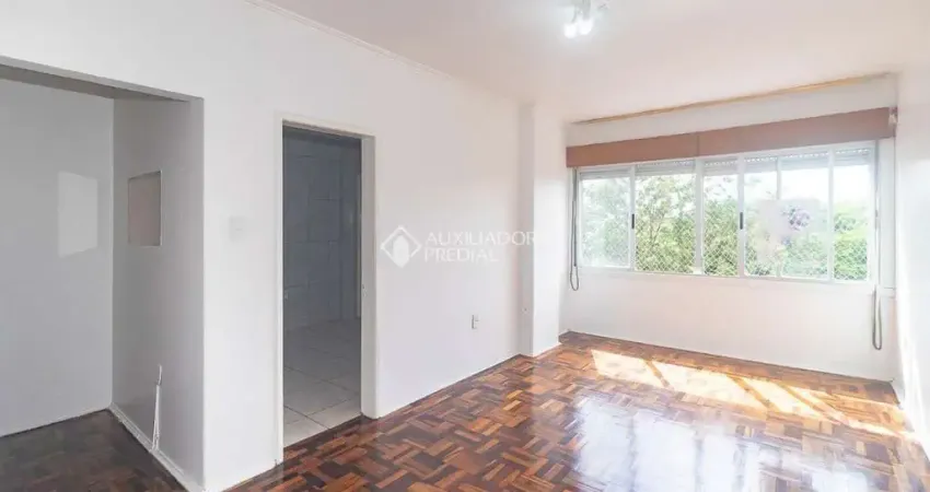 Apartamento com 3 quartos para alugar na Rua São Carlos, 621, Floresta, Porto Alegre