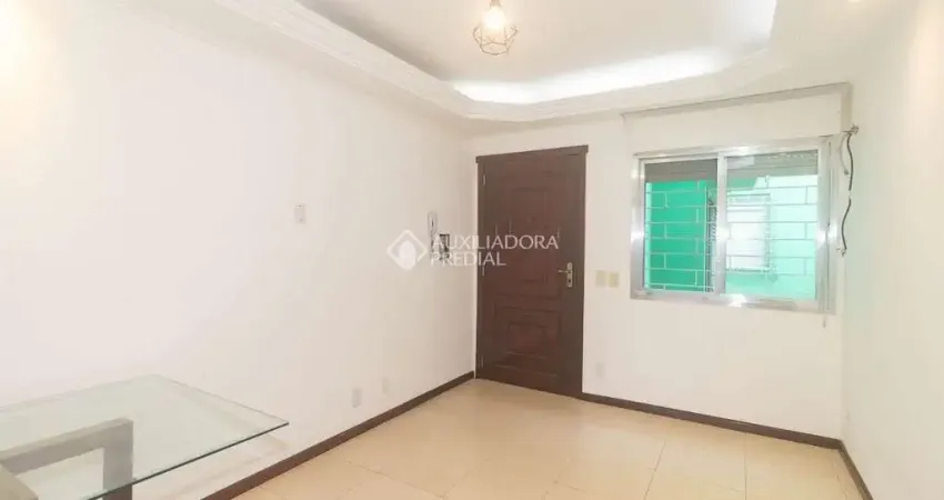 Apartamento com 2 quartos para alugar na Rua Engenheiro Alexandre Martins da Rosa, 40, Humaitá, Porto Alegre