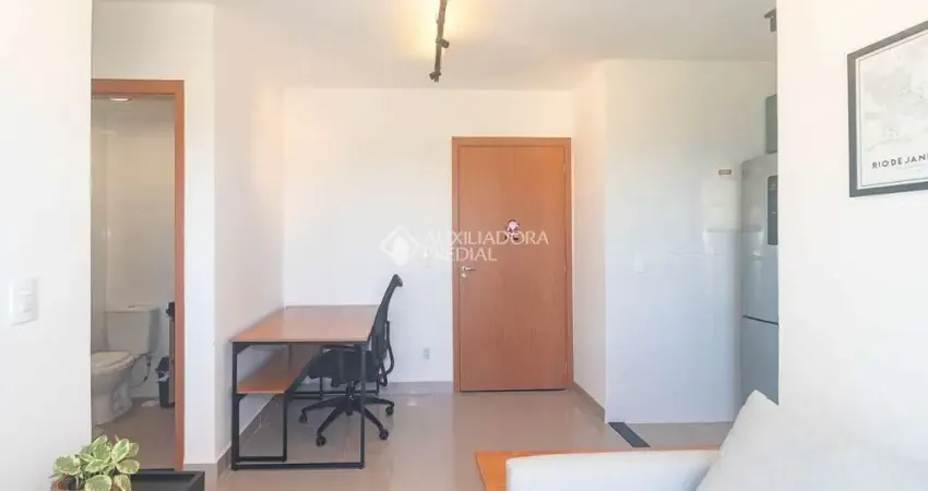 Apartamento com 2 quartos para alugar na Avenida Ernesto Neugebauer, 820, Humaitá, Porto Alegre
