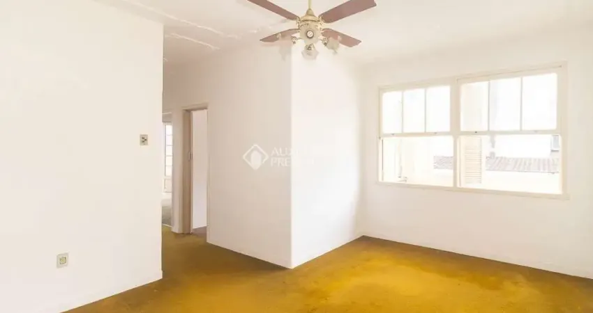 Apartamento com 3 quartos para alugar na Avenida Cristóvão Colombo, 999, Floresta, Porto Alegre